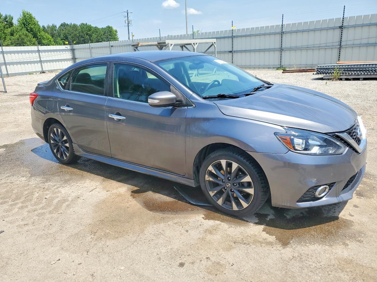 2017 Nissan Sentra Sr - Фото 4