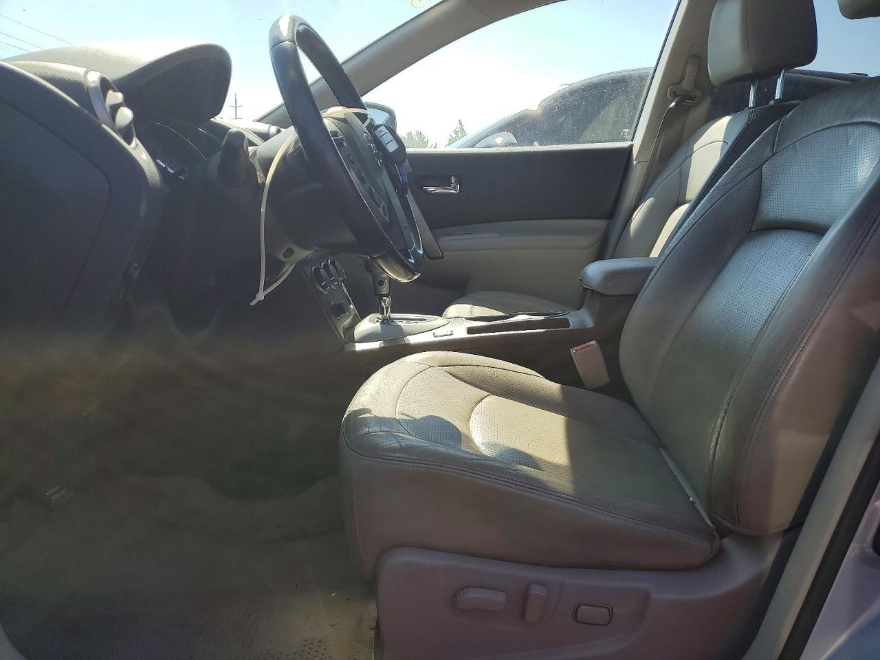 2011 Nissan Rogue S - Image 7