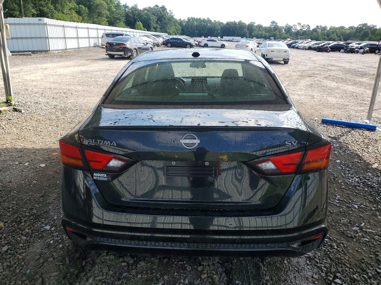 2024 Nissan Altima Sv - Image 6