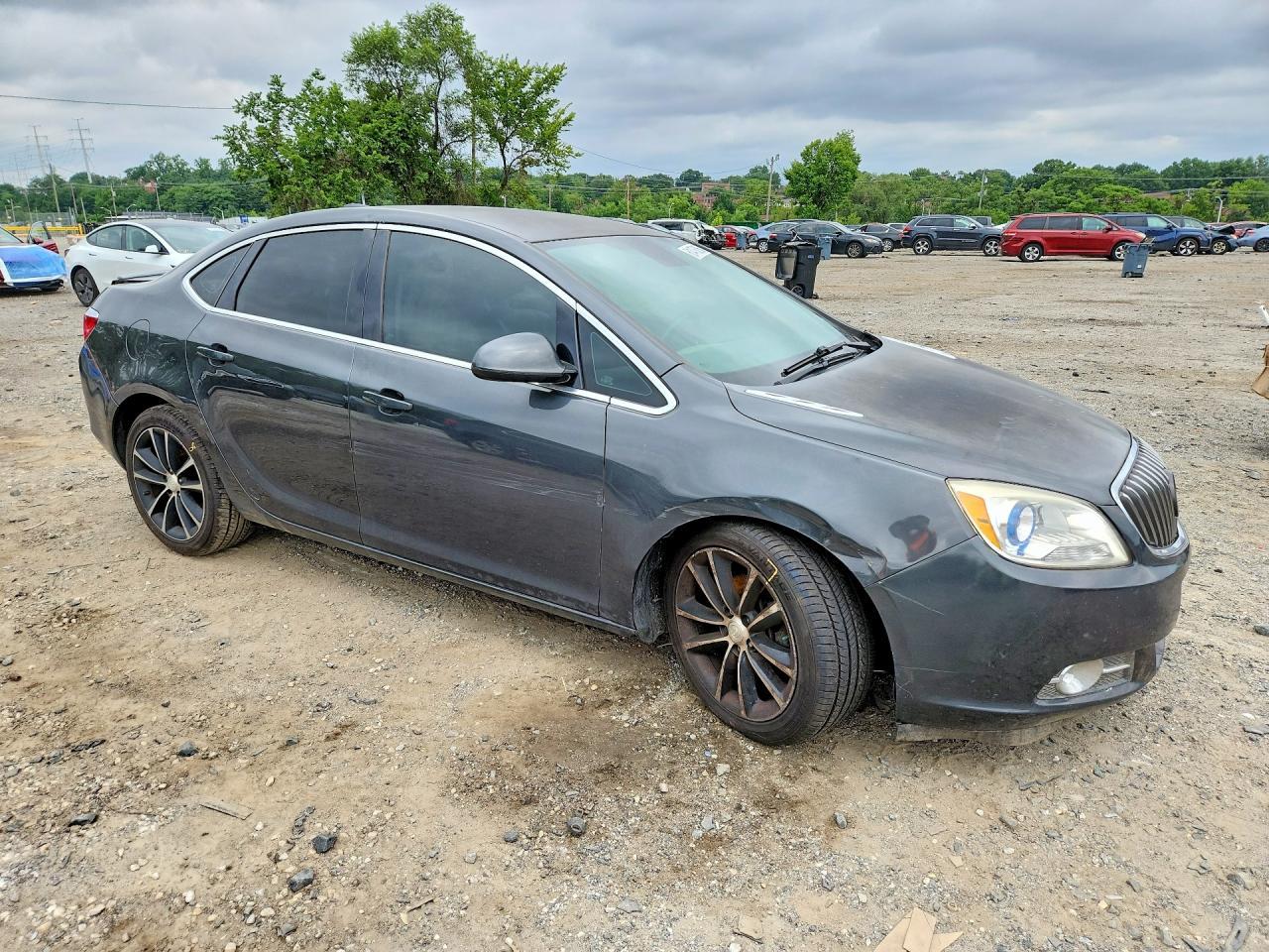 2016 Buick Verano Sport Touring - Image 4