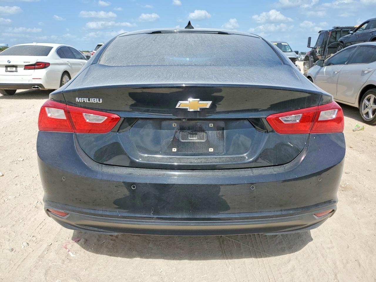 2020 Chevrolet Malibu Ls - Фото 6