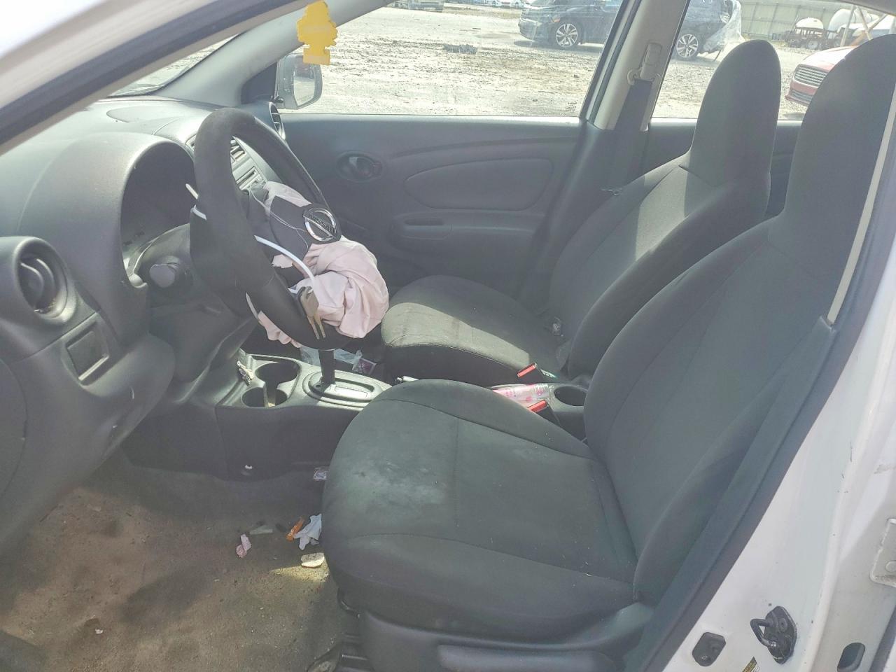 2013 Nissan Versa 1.6 S - Фото 7