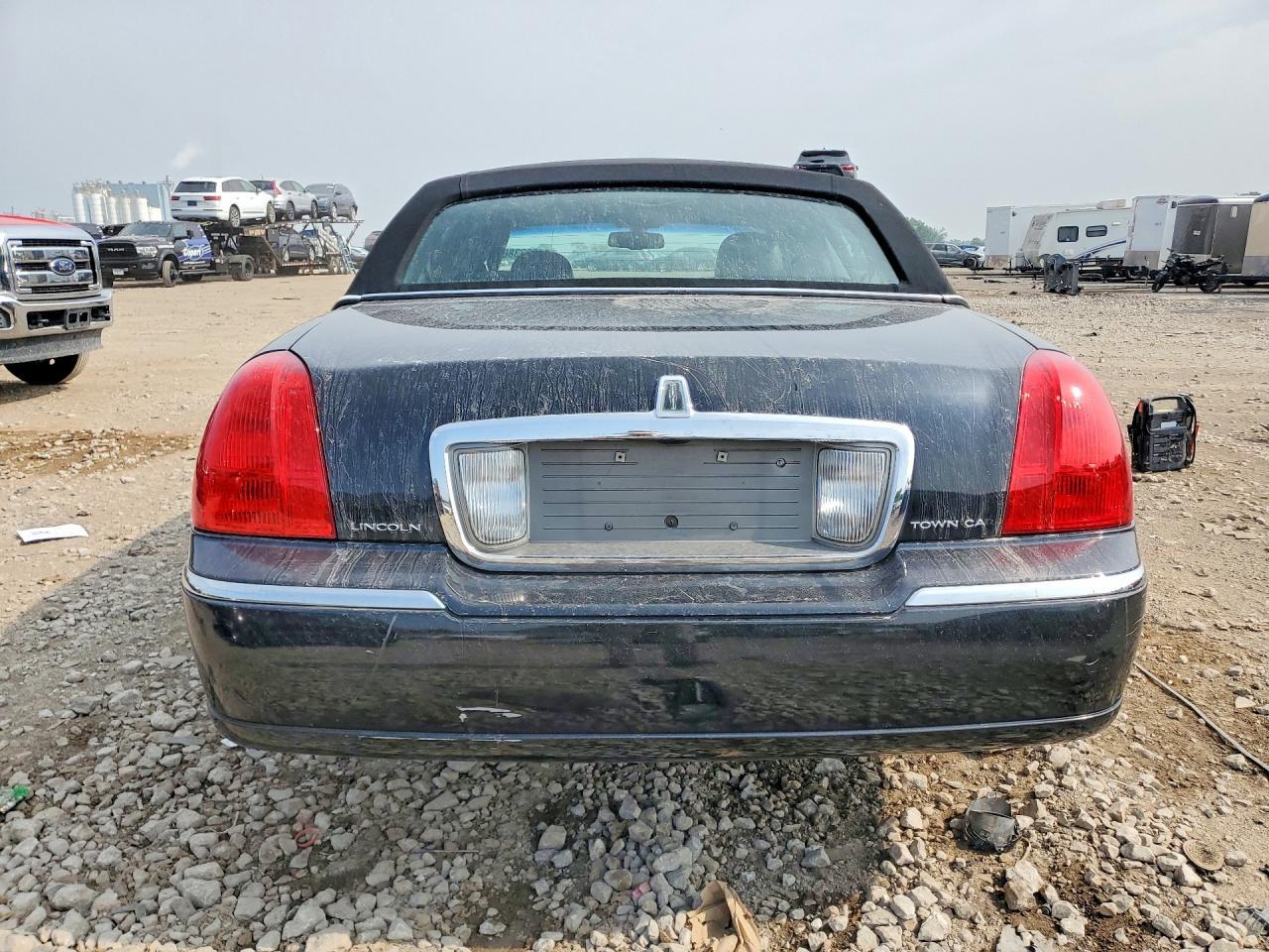 2007 Lincoln Town Car Signature - Фото 6