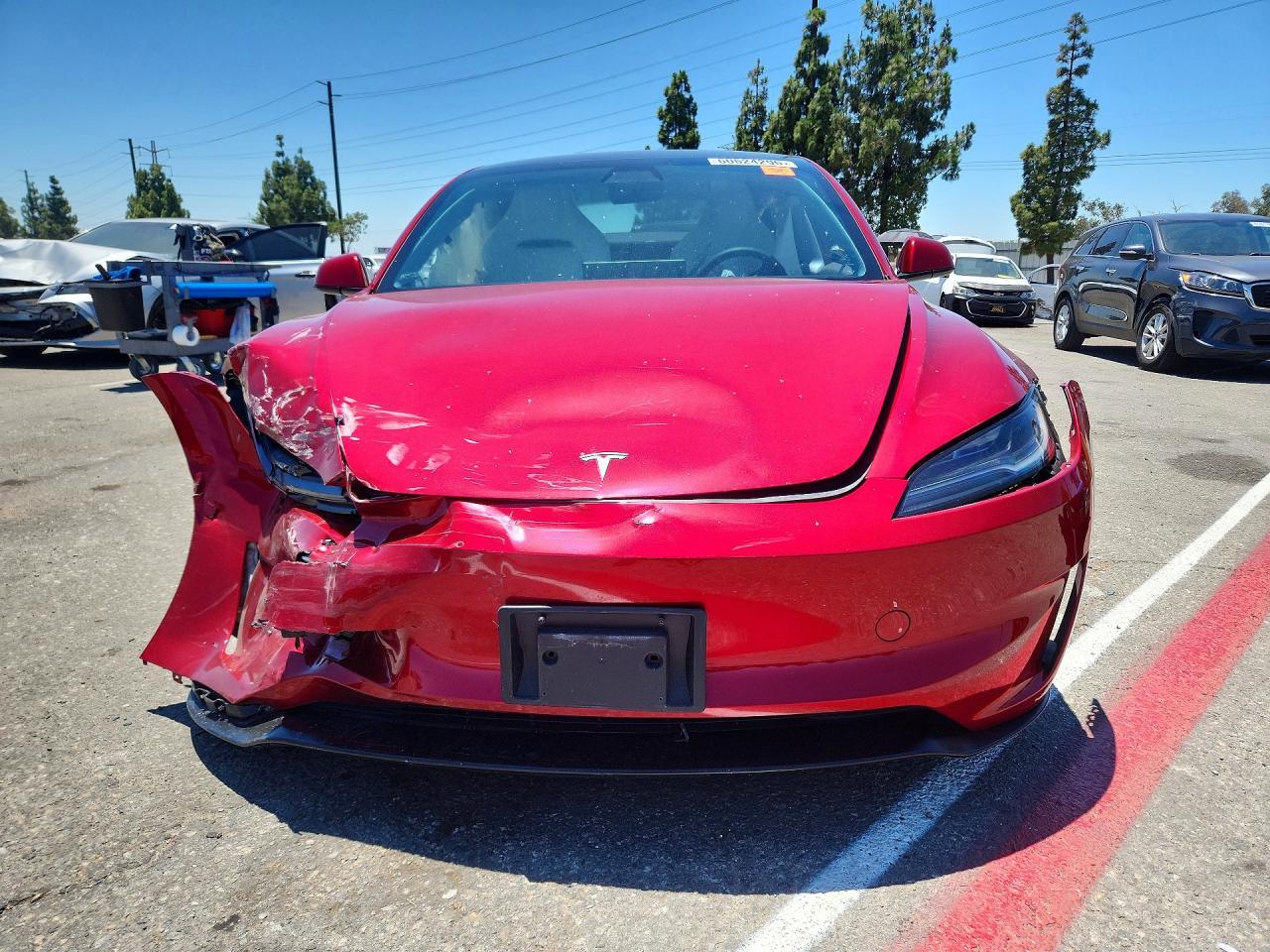 2025 Tesla Model 3 - Image 5