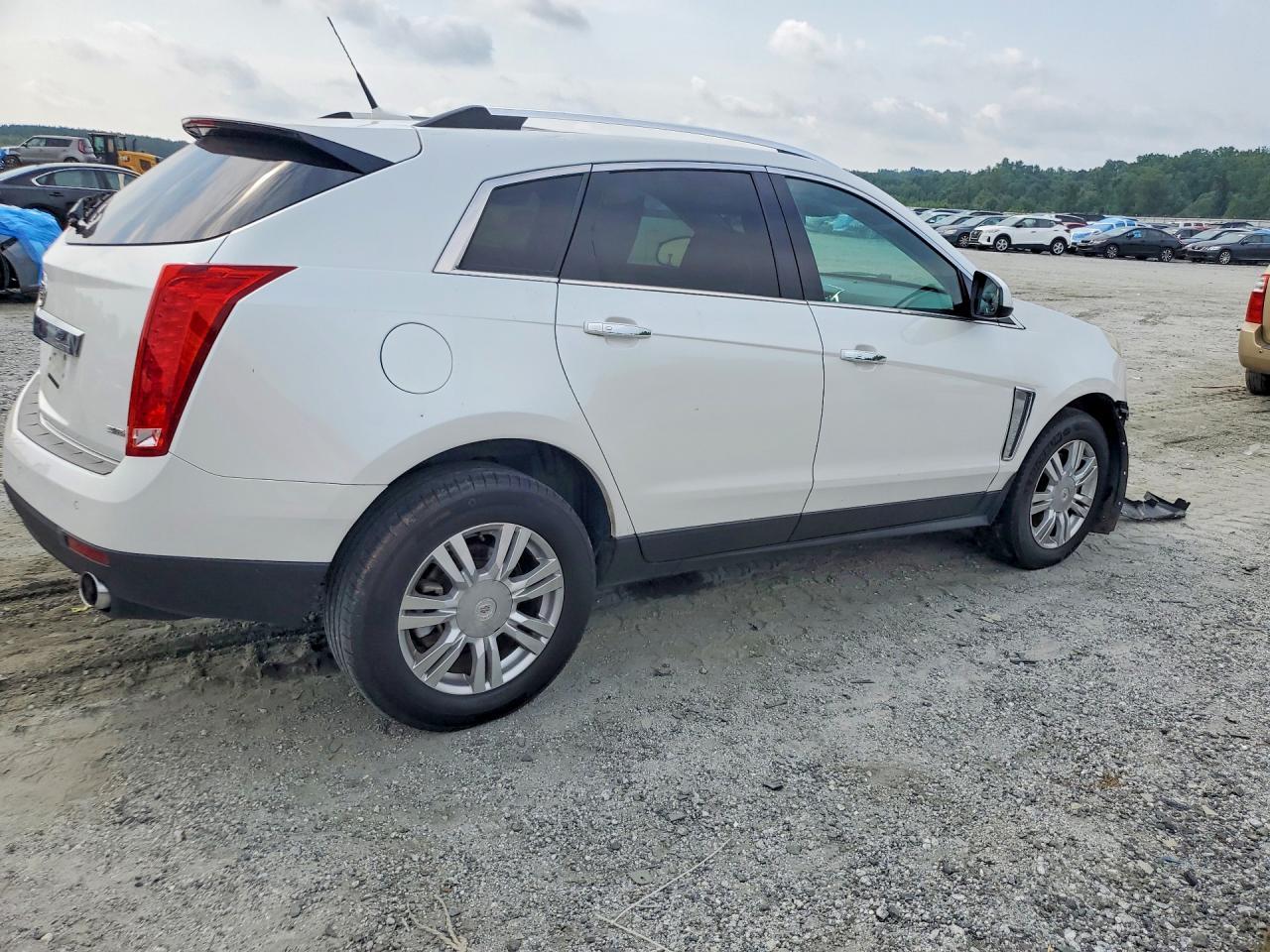 2014 Cadillac Srx Luxury Collection - Image 3
