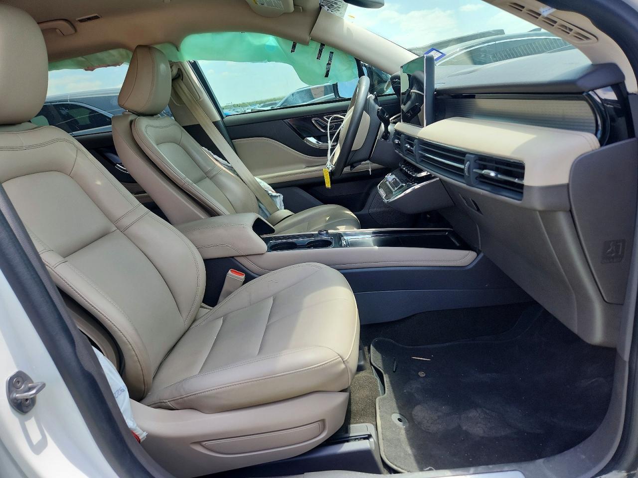 2023 Lincoln Corsair Standard - Фото 7