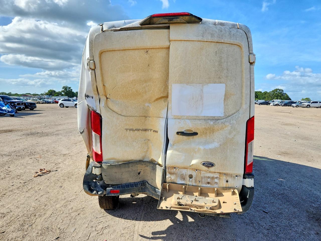 2025 Ford Transit T- - Delivery Van - Фото 6