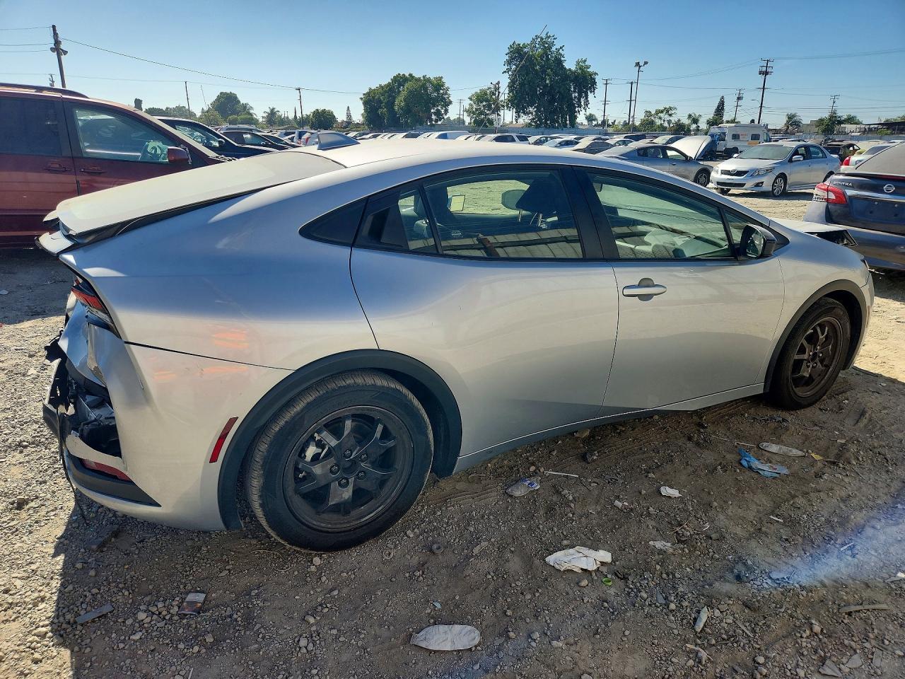 2024 Toyota Prius Le - Image 3