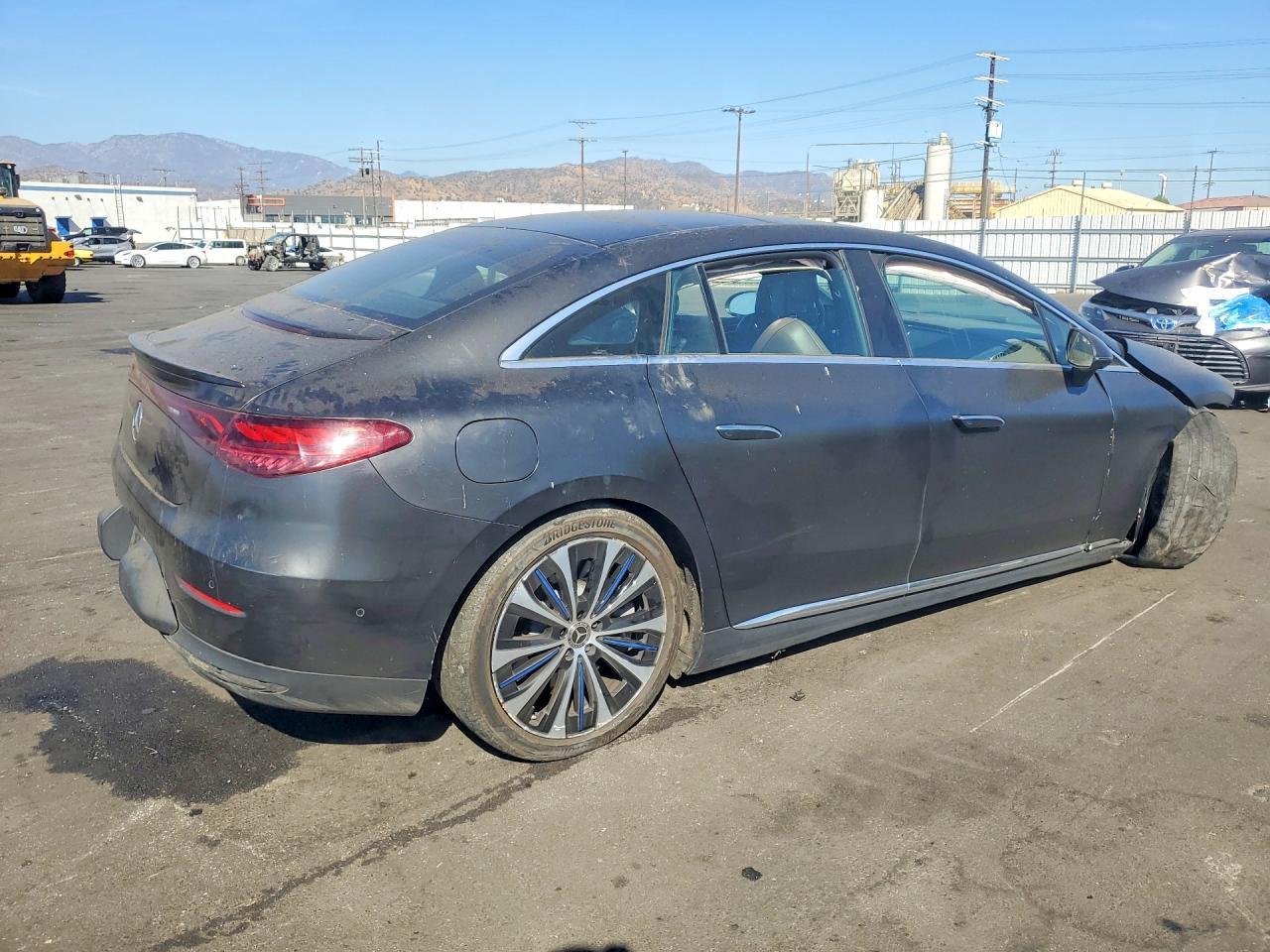 2024 Mercedes-Benz Eqe Sedan 350+ - Фото 3
