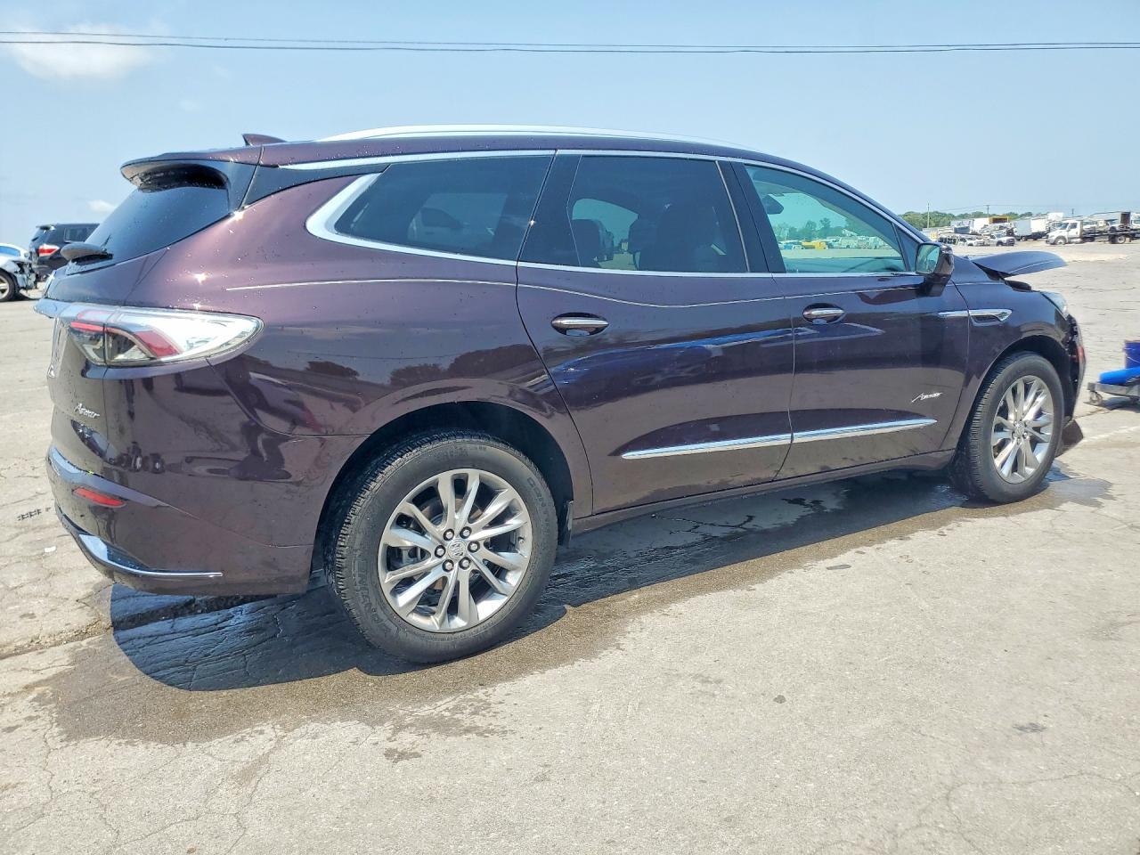 2023 Buick Enclave Avenir - Фото 3