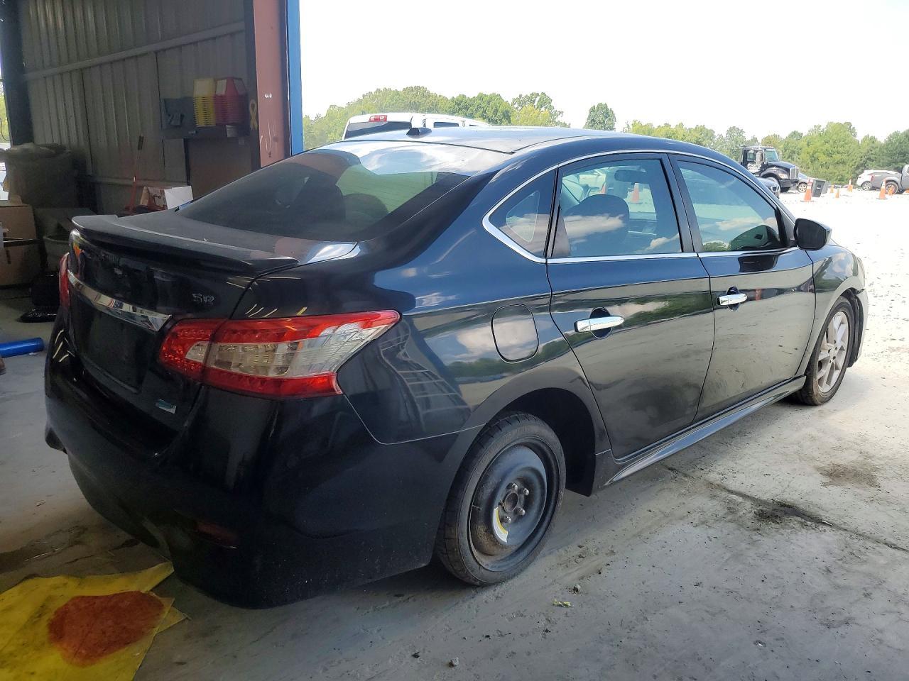 2013 Nissan Sentra S - Фото 3
