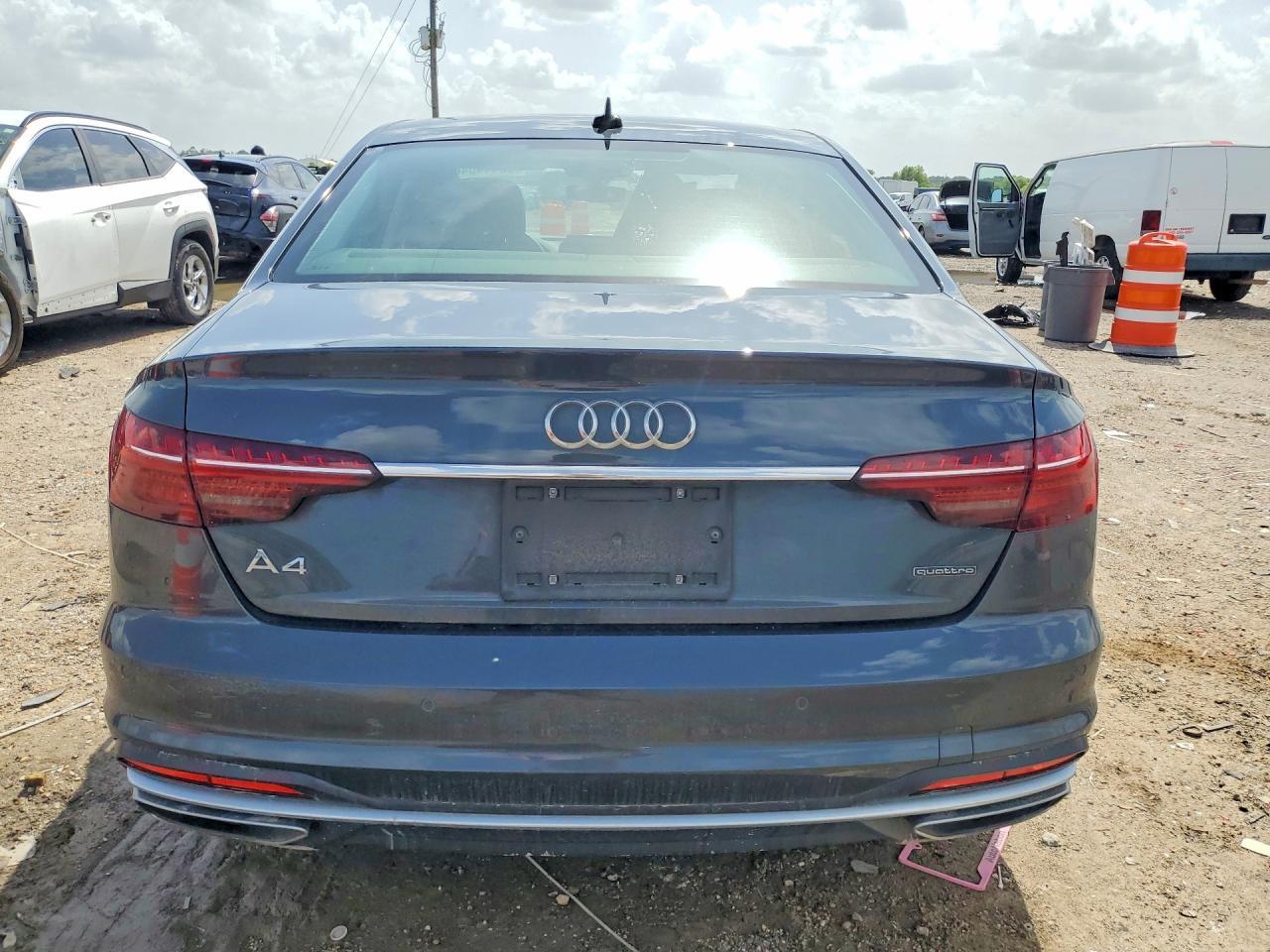 2021 Audi A4 Premium 40 - Фото 6