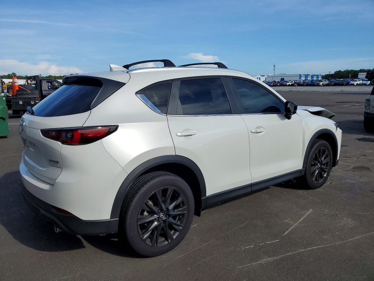 2025 Mazda Cx-5 Preferred - Image 3