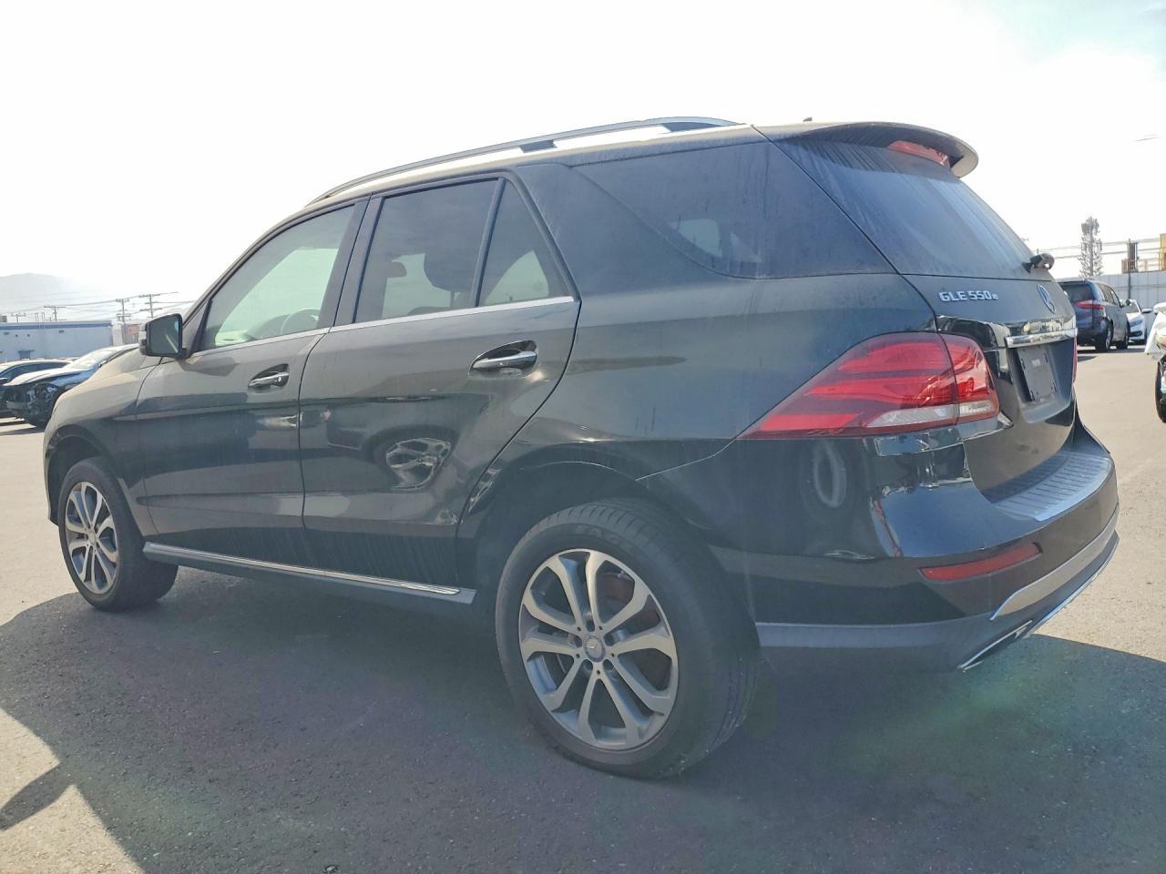2017 Mercedes-Benz Gle 550E 4Matic - Image 2