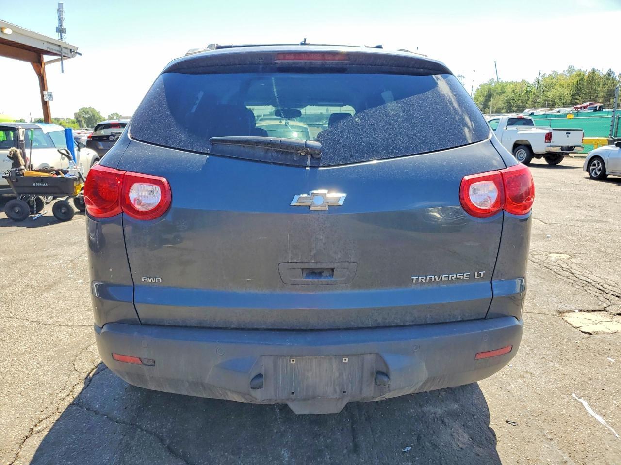2011 Chevrolet Traverse - Фото 6