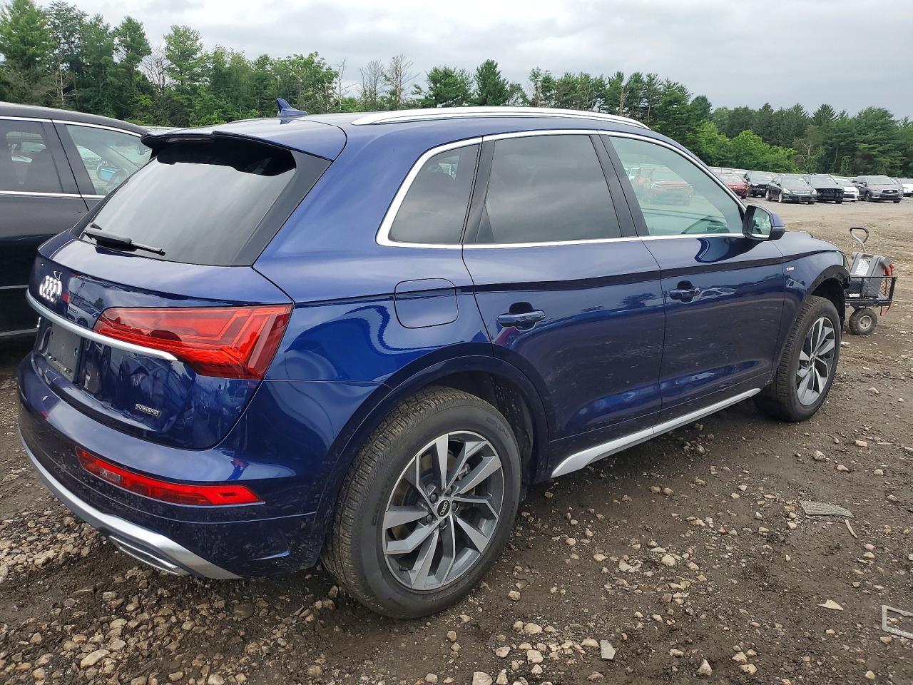 2022 Audi Q5 Premium Plus 45 - Фото 3