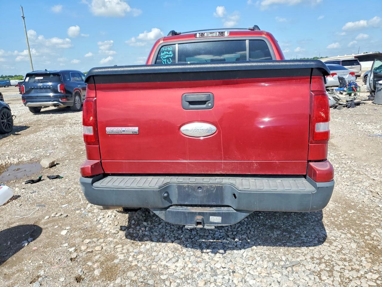2008 Ford Expsprtrac - Image 6