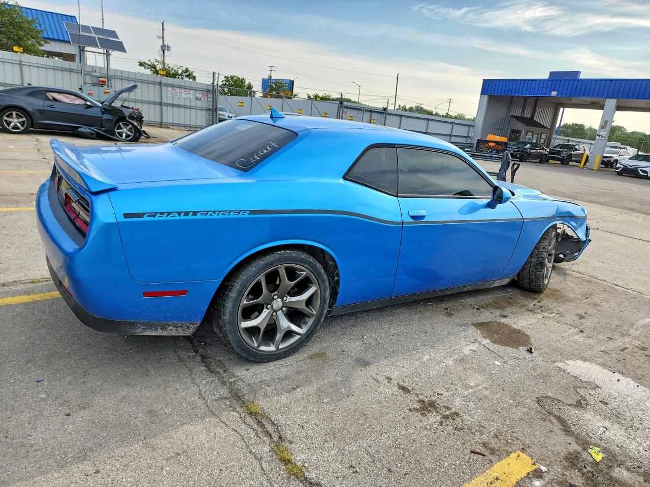 2015 Dodge Challenger Sxt Plus - Image 3