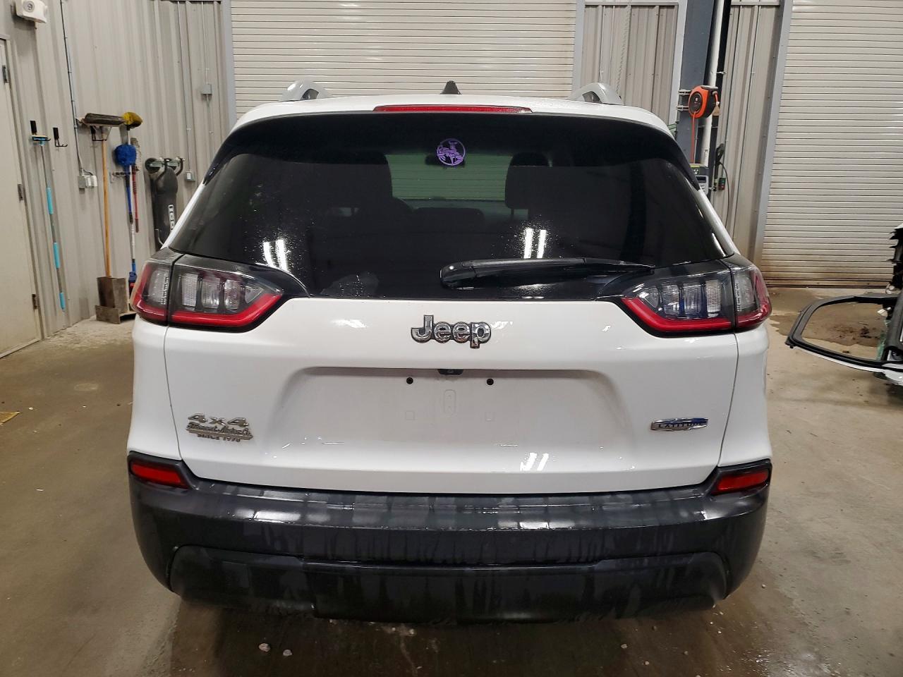2019 Jeep Cherokee Latitude - Image 6