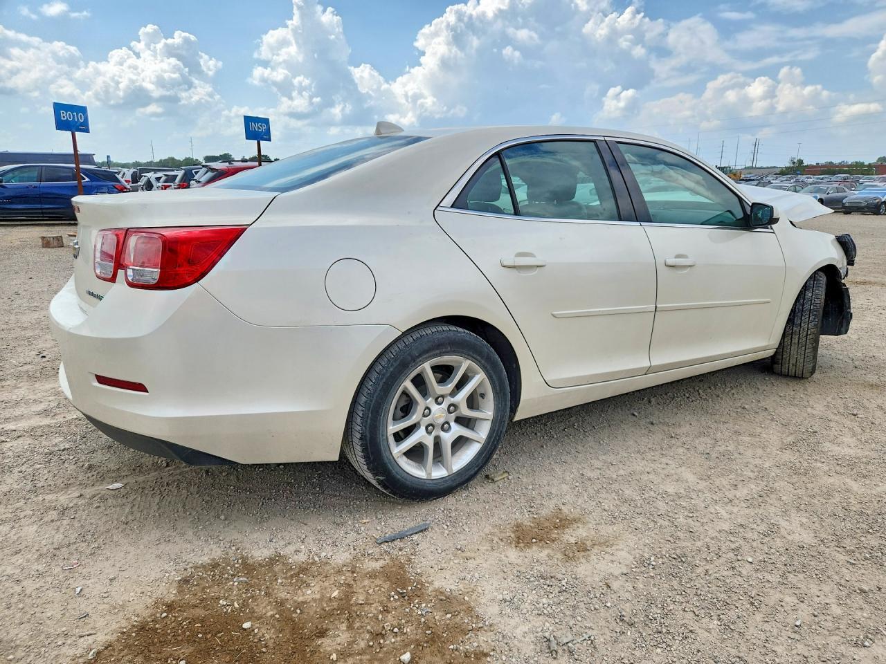 2013 Chevrolet Malibu 2Lt - Image 3