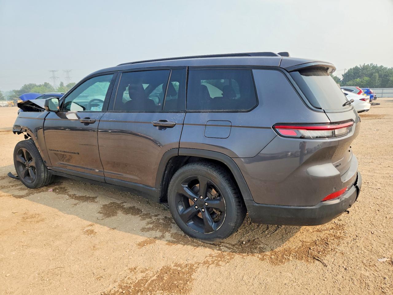 2024 Jeep Grand Cherokee L Laredo - Image 2