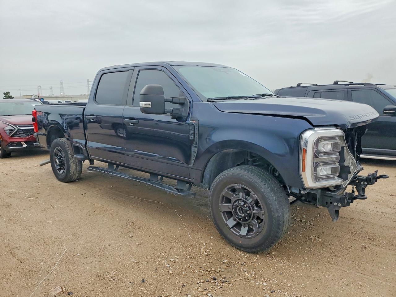 2024 Ford F250 Super Duty - Image 4