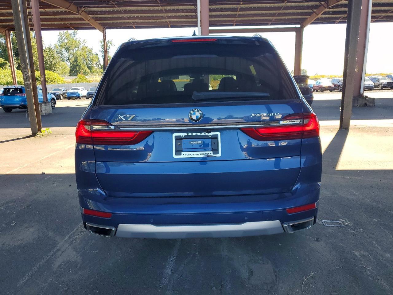 2020 BMW X7 xDrive40I - Фото 6