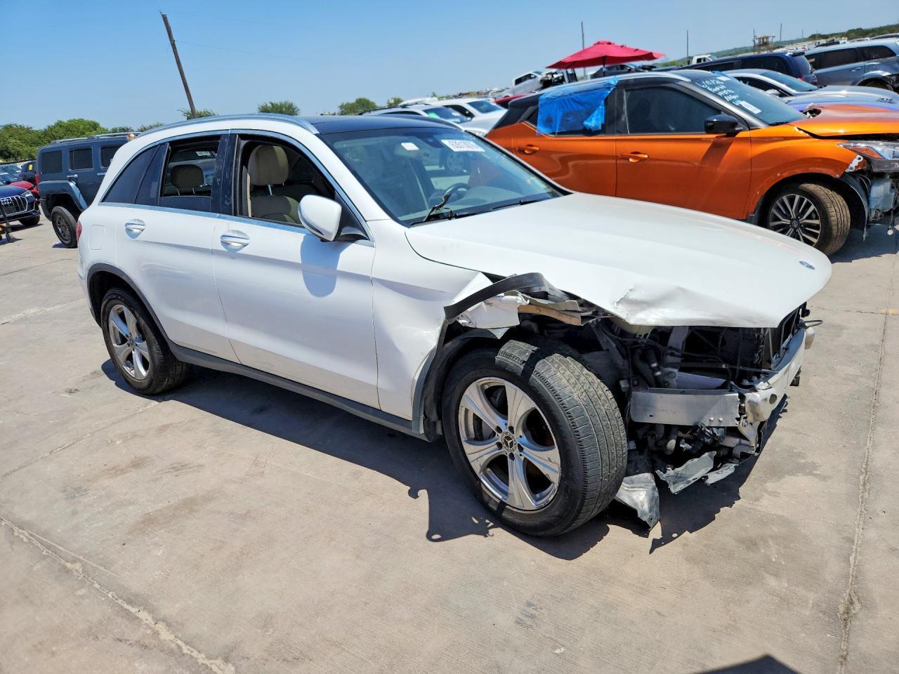 2018 Mercedes-Benz Glc 300 4Matic - Фото 4