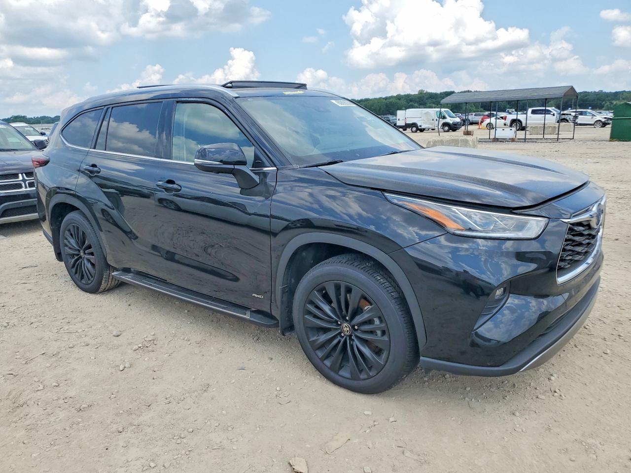 2024 Toyota Highlander Hybrid Platinum - Фото 4