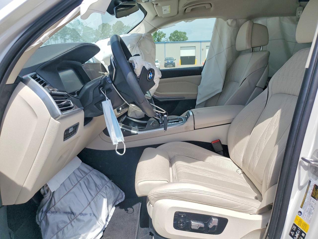 2022 BMW X7 xDrive40I - Image 7