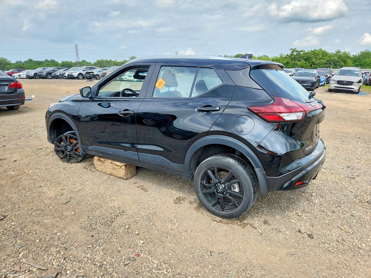 2024 Nissan Kicks Sv - Фото 2