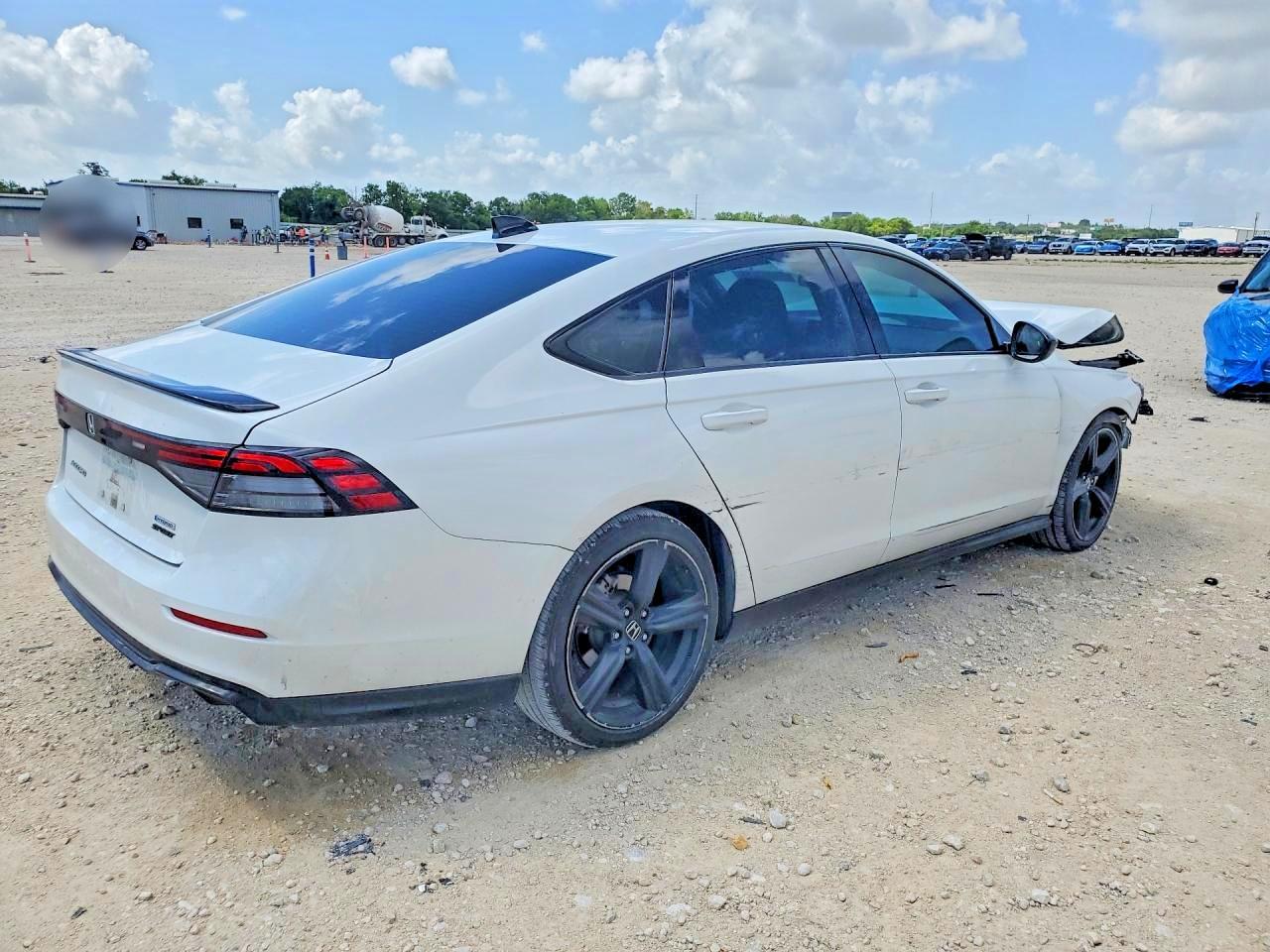 2023 Honda Accord Hybrid Sport-L - Фото 3