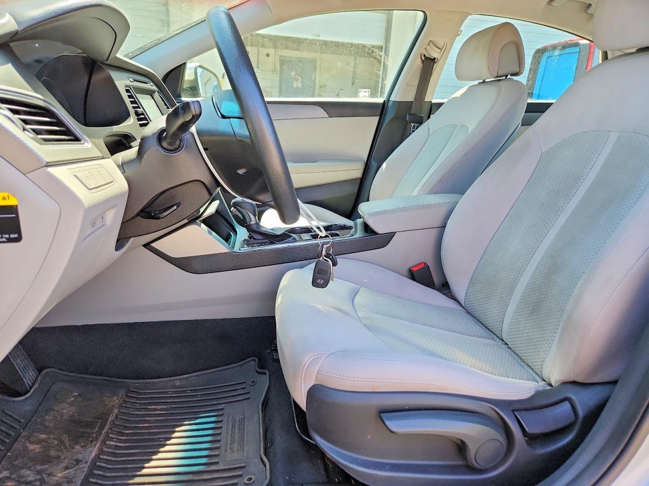 2016 Hyundai Sonata Se - Фото 7