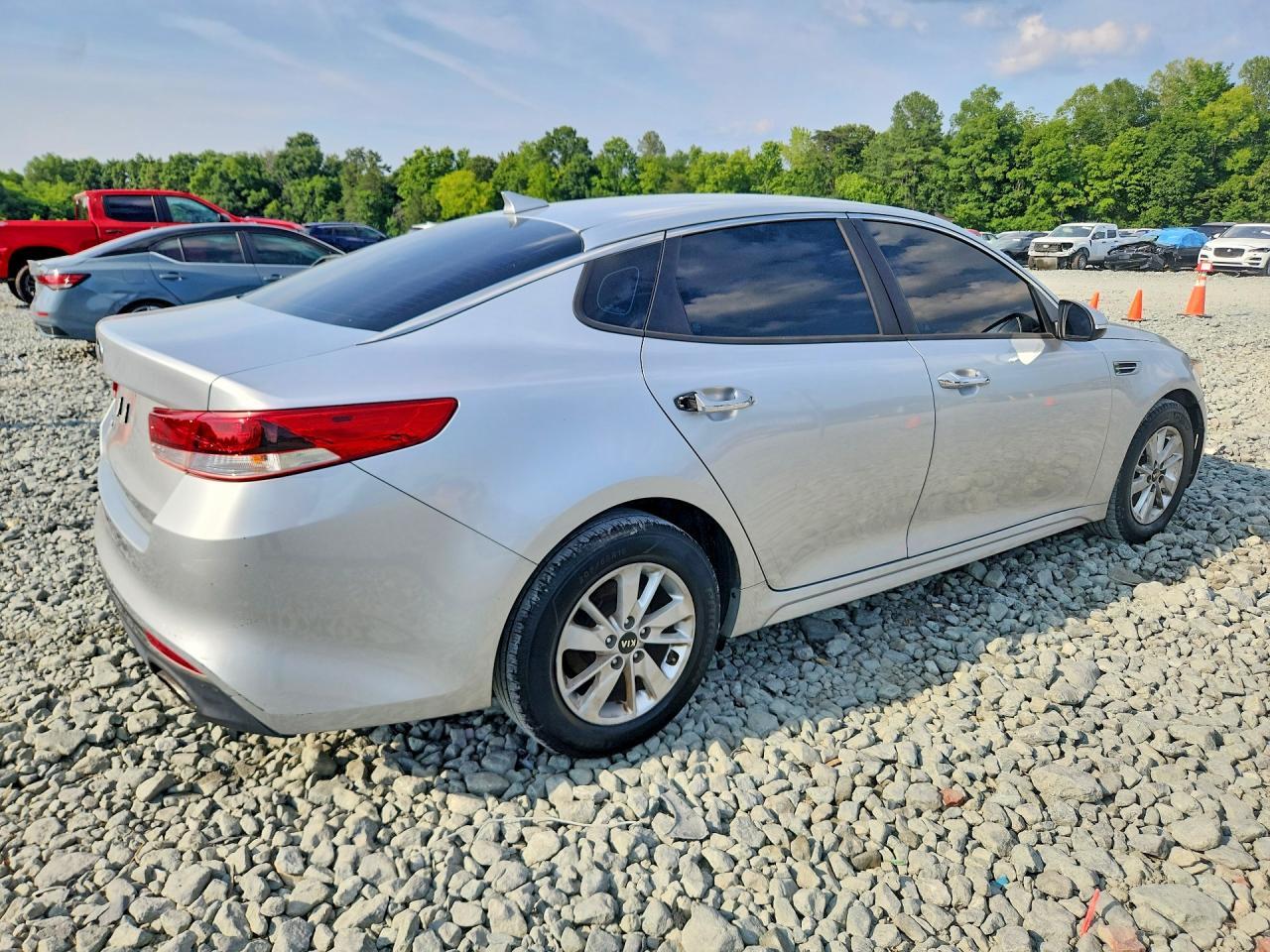 2016 Kia Optima Lx - Image 3