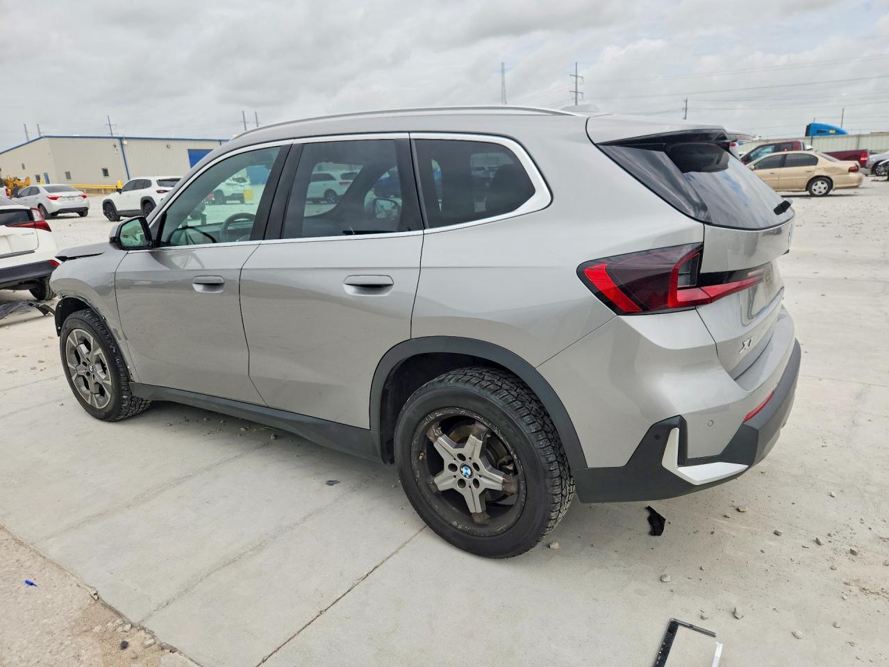 2023 BMW X1 xDrive28I - Фото 2