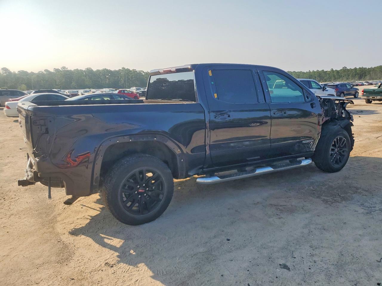 2022 GMC Sierra C1500 Elevation - Фото 3
