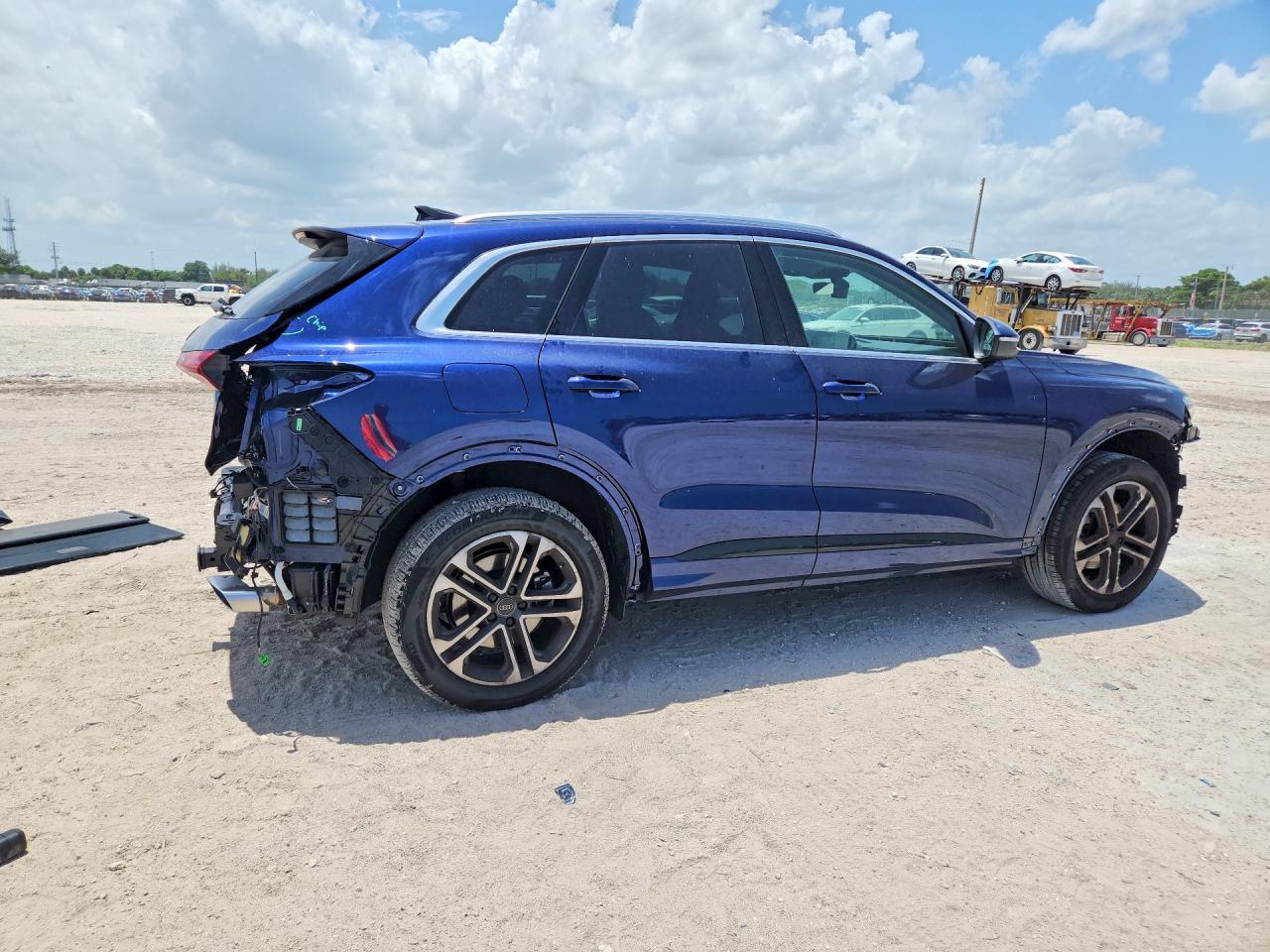 2026 Audi Q5 Premium Plus - Image 3