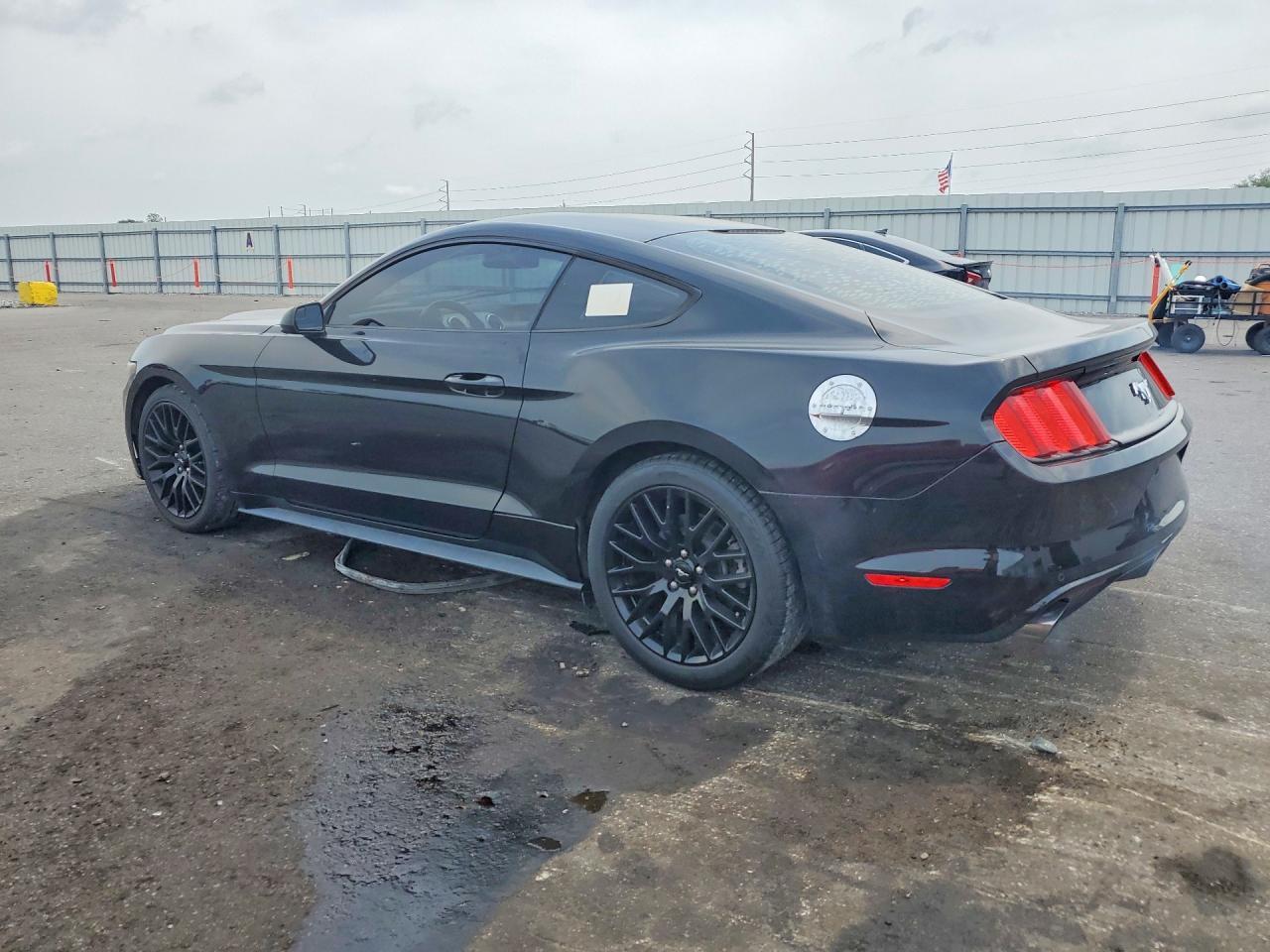 2015 Ford Mustang - Image 2