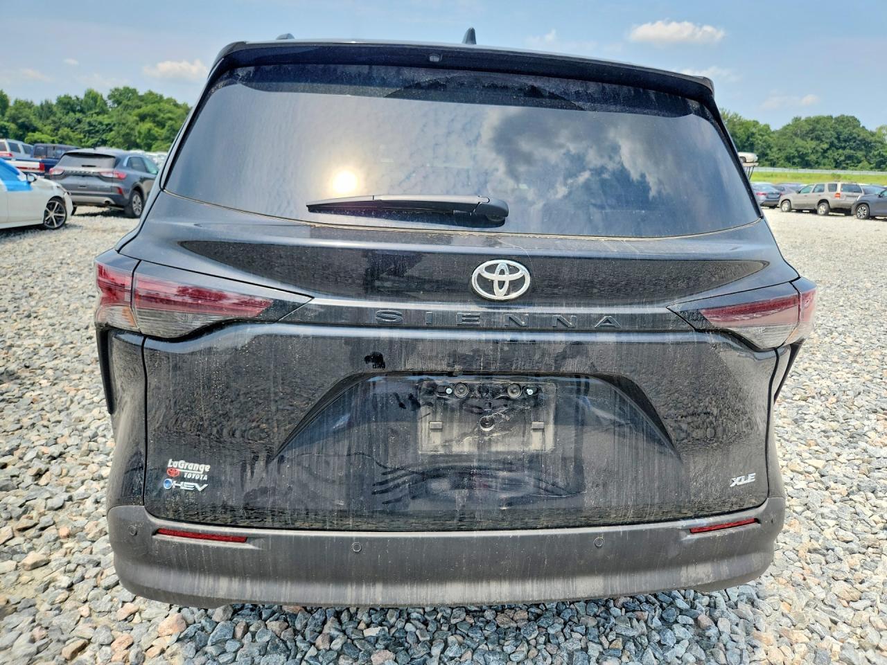 2026 Toyota Sienna Xle 7-Passenger - Image 6