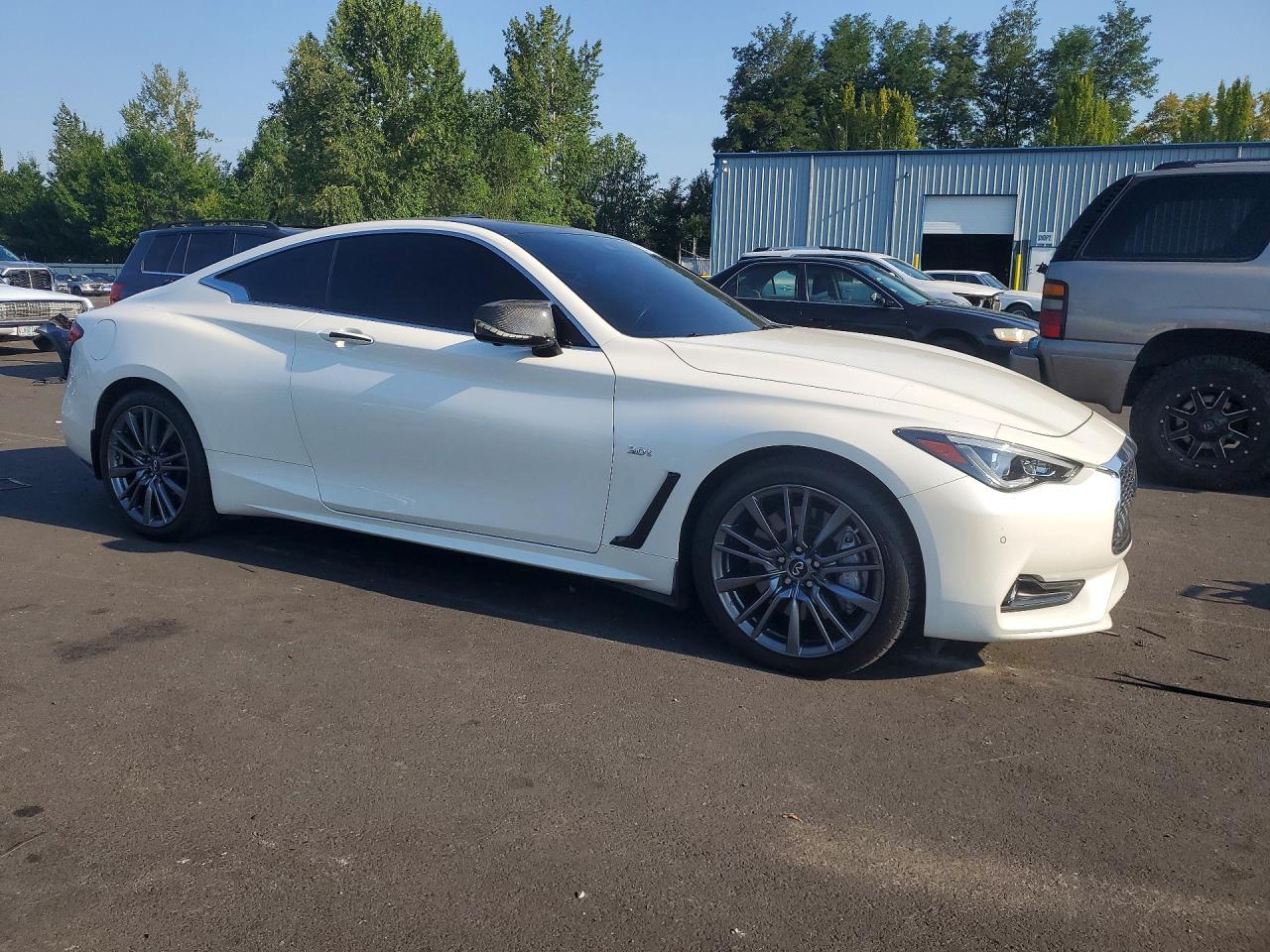 2017 Infiniti Q60 3.0T Sport - Image 4