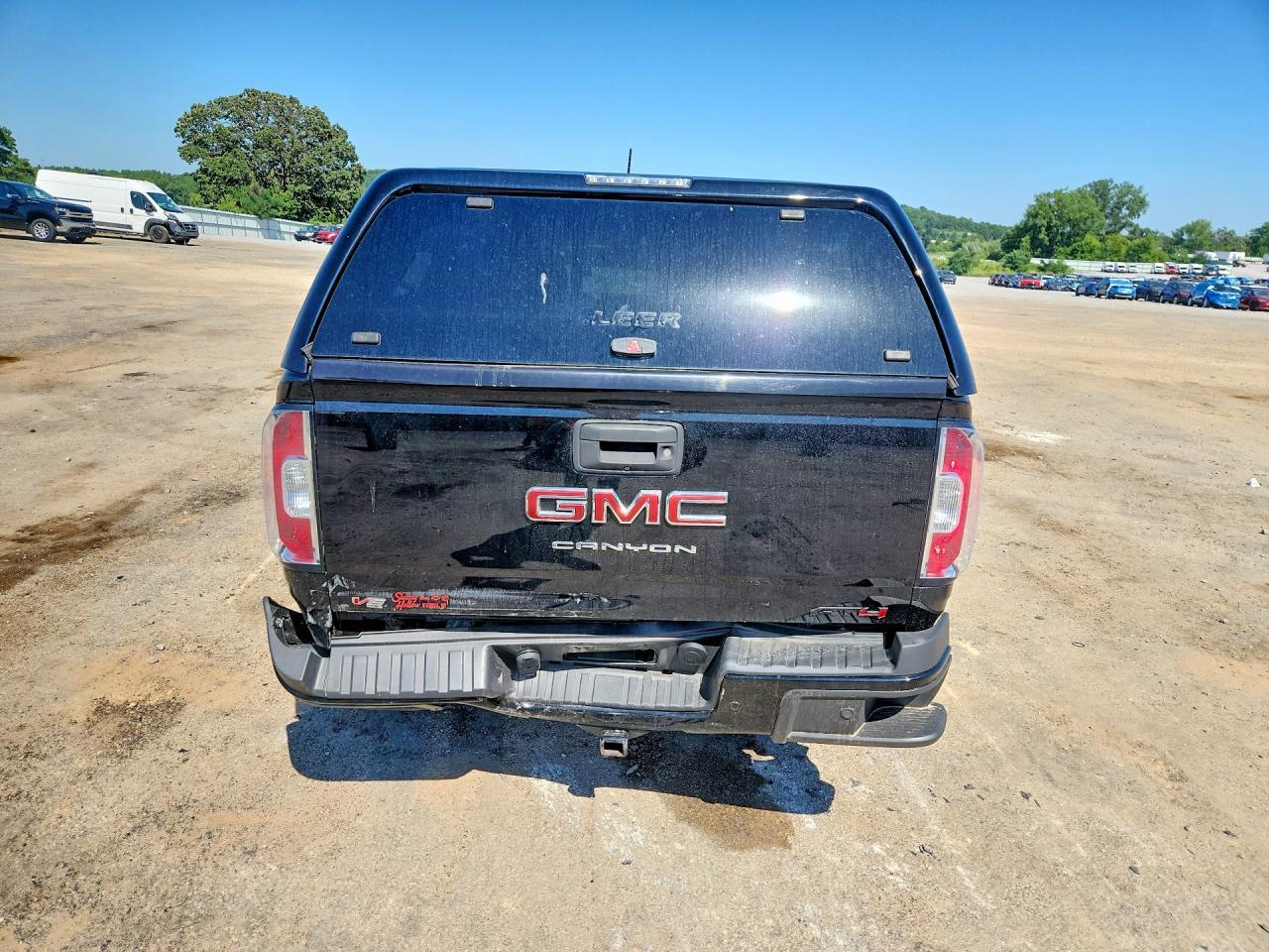 2021 GMC Canyon At4 - Image 6