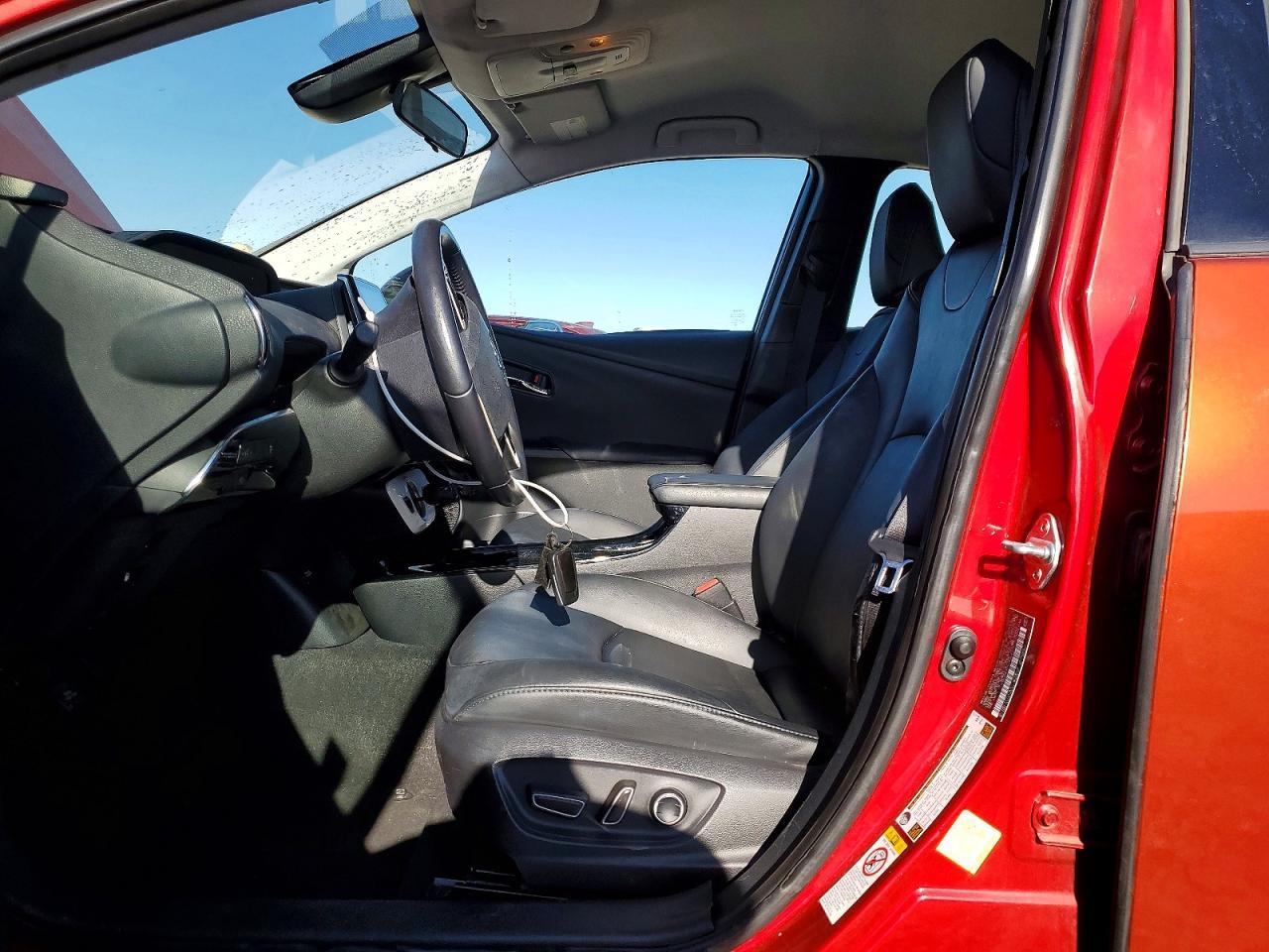 2017 Toyota Prius Prime Premium - Фото 7