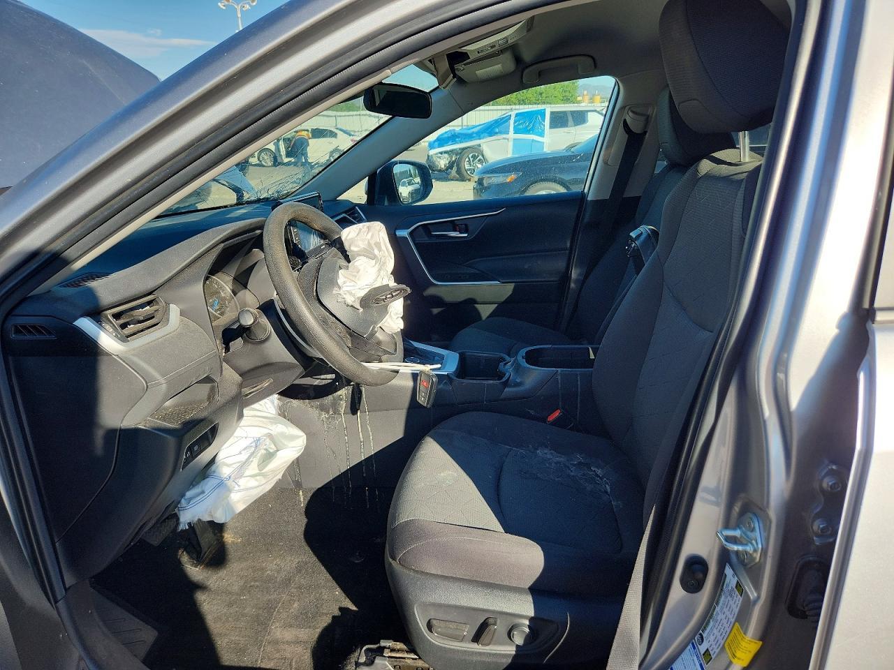 2022 Toyota Rav4 Hybrid Xle - Image 7