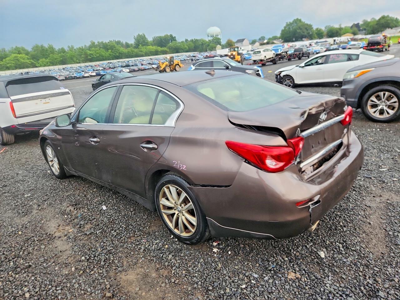 2015 Infiniti Q50 Premium - Фото 2