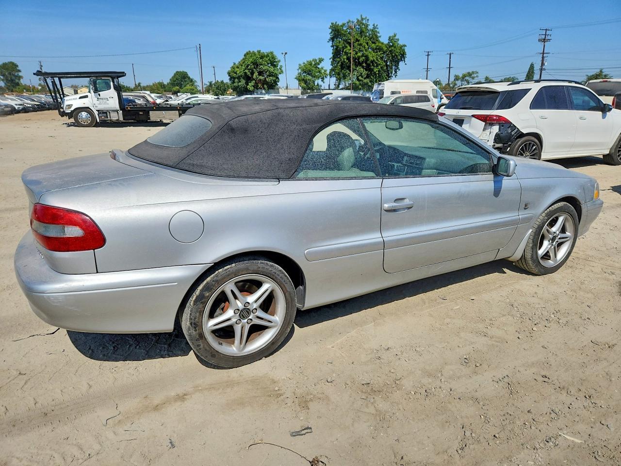 2000 Volvo C70 Turbo - Фото 3