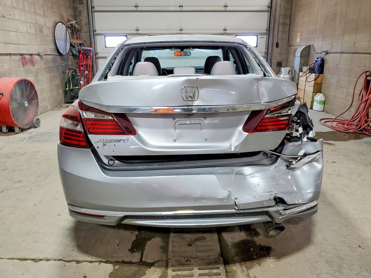 2017 Honda Accord Lx - Фото 6