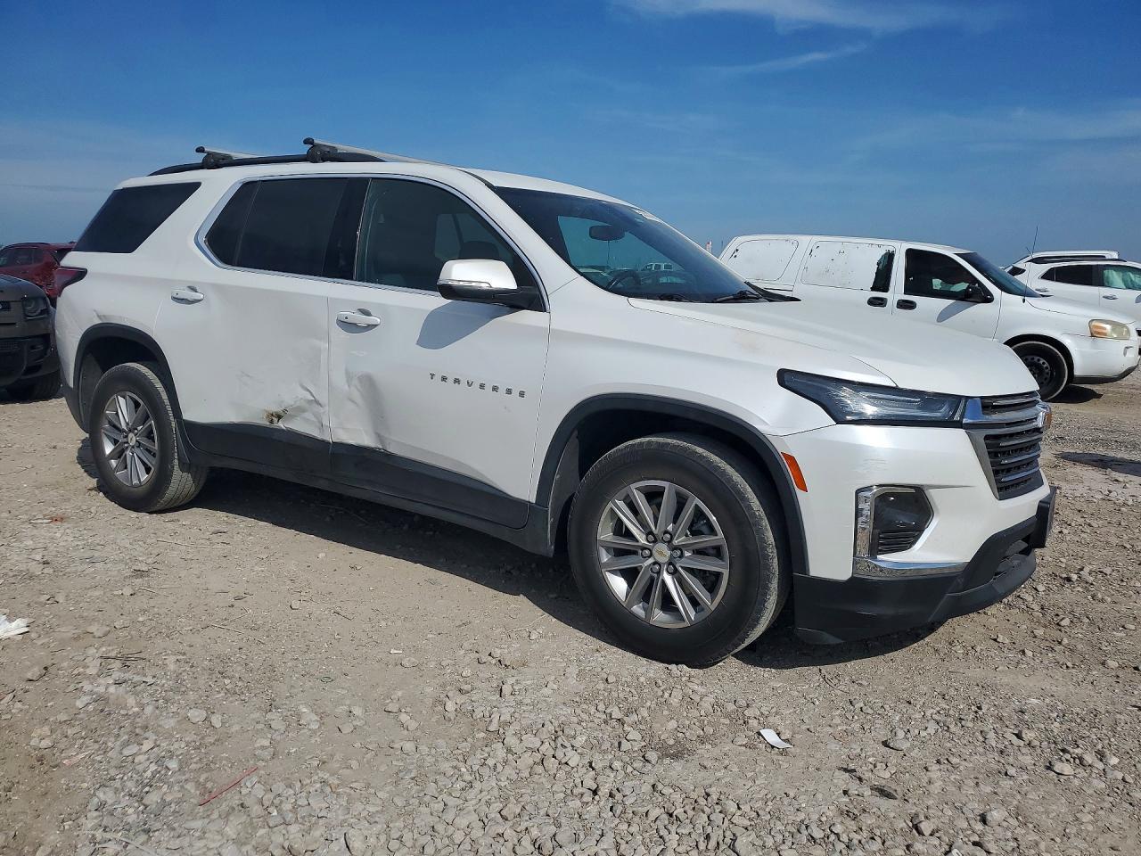 2022 Chevrolet Traverse Lt - Фото 4