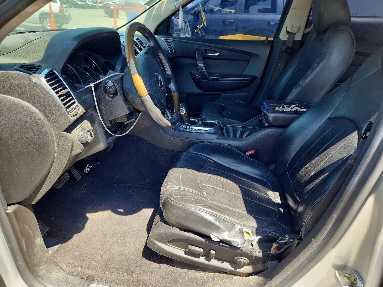 2011 GMC Acadia Denali - Image 7