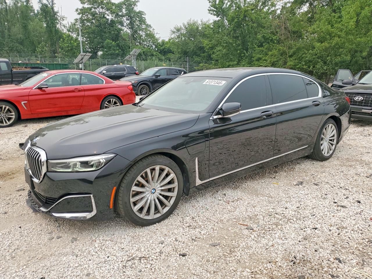 2020 BMW 745Xe