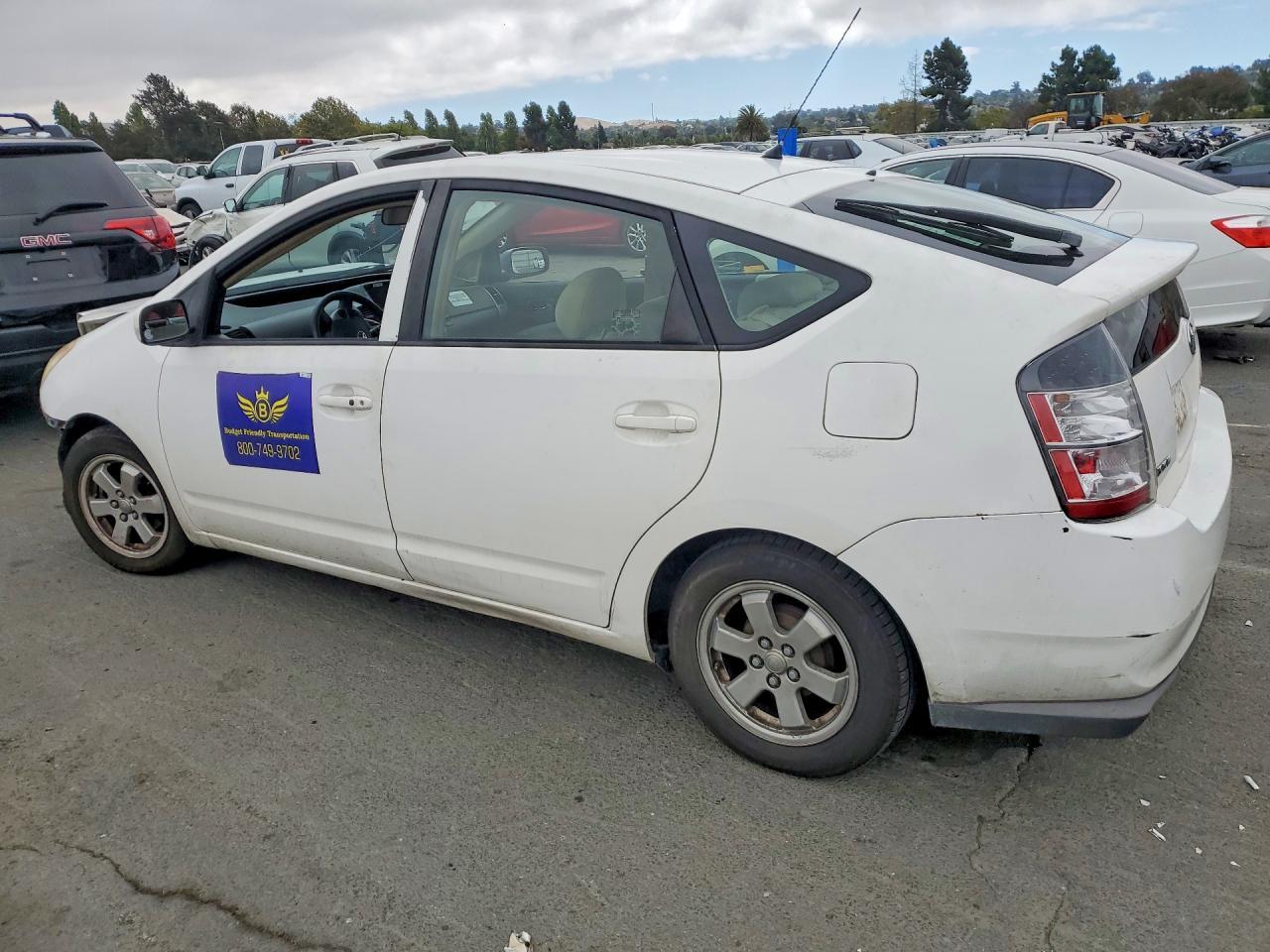 2005 Toyota Prius - Фото 2